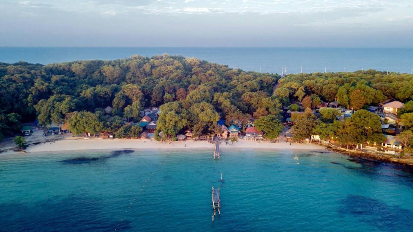 ลุงดำฮัทบีช Hotel Koh Samet Buitenkant foto