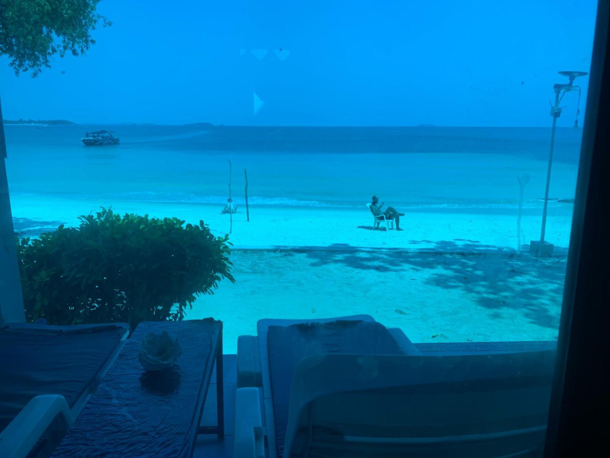 ลุงดำฮัทบีช Hotel Koh Samet Buitenkant foto